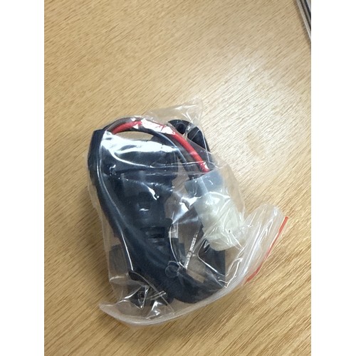 47 - Yamaha YFM200DX Moto4 quad. 200cc
Frame No. 3GC-016427
Engine No. 3GC-016427
Engine turns over with ... 