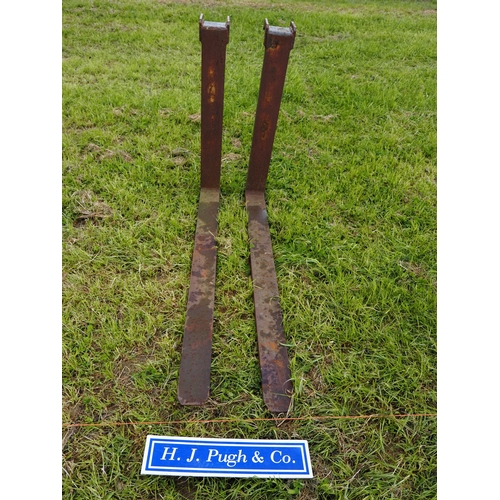 Lot 34        