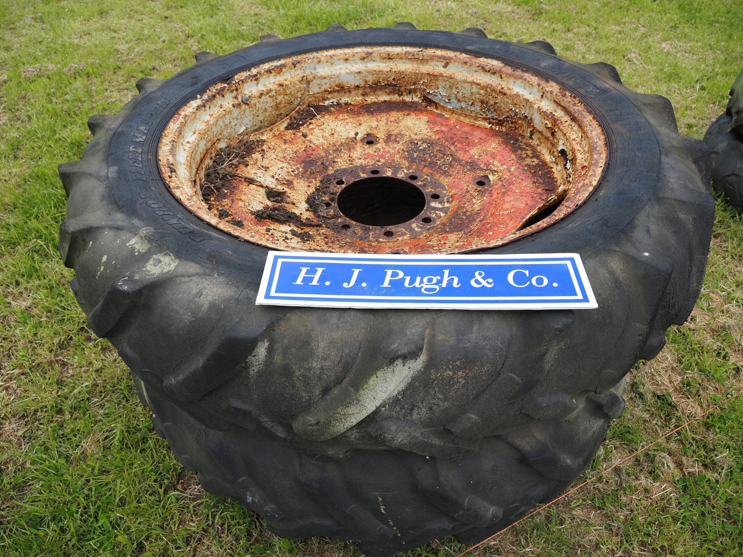 Nuffield tractor wheels and tyres 12.4/11-36