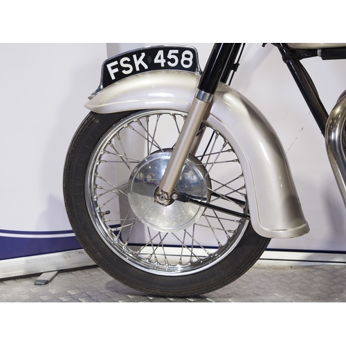 808 - Triumph 6T Thunderbird motorcycle. 1961. 650cc
Frame No. 6T 16659
Engine No. 6T 16659
Engine runs. T... 