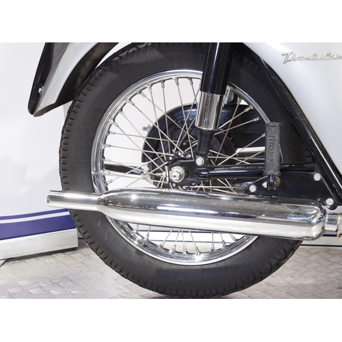 809 - Triumph 6T Thunderbird motorcycle. 1965. 649cc
Frame No. 6TDU6495
Engine No. 6TDU6495C
Engine runs. ... 