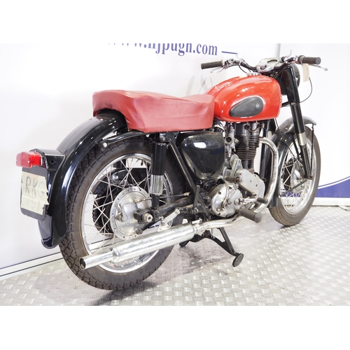 810 - Ariel Red Hunter motorcycle. 1957. 350cc
Frame No. CAPR 10967
Engine No. AMA4047
Engine turns over w... 