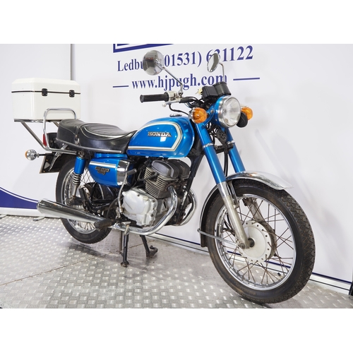 812 - Honda CD200 Benly motorcycle. 1981. 194cc
Frame No. MA012007539
Engine No. MA01E-2013681
Runs and ri... 