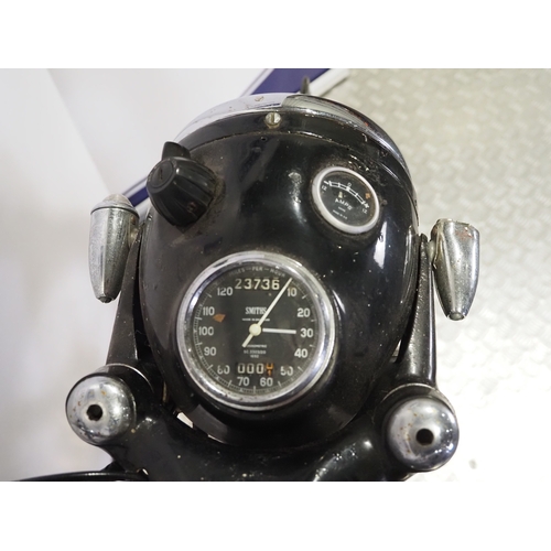 815 - Matchless G3 motorcycle. 1958. 350cc
Frame No. A60301
Engine No. 58/G3LS 35668
Property of a decease... 
