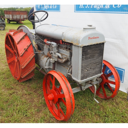 Fordson Model F narrow tractor. Runs and drives. Block is in good condition