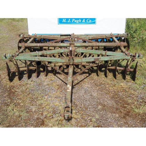 Lot 34        