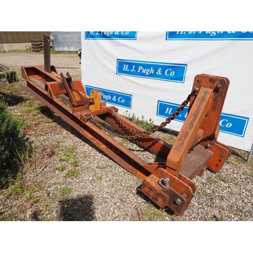 Lot 32        