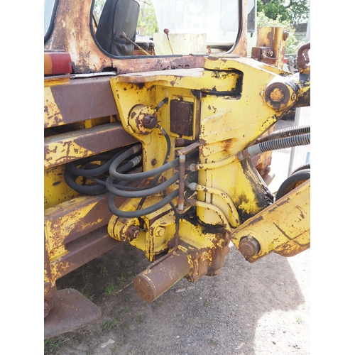 JCB 3D mk11 Digger with front bucket, rear grader bucket and 2ft, Reg ...