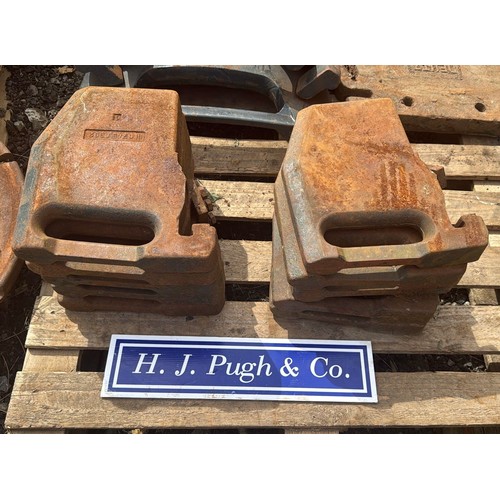 18 - Zetor front weights - 11
