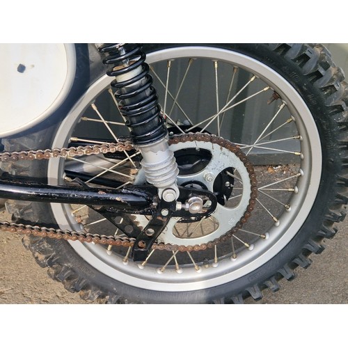 851 - Honda CR125M Elsinore motorcycle. 1973. 125cc Frame No. CR125M-2009275 Engine No. CR125ME-2009354 En... 