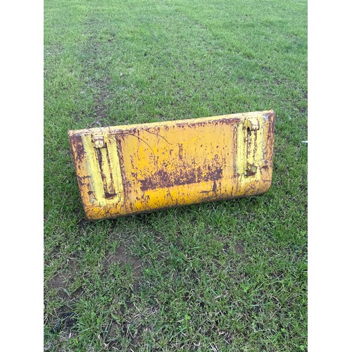 51 - Loader bucket 4ft
