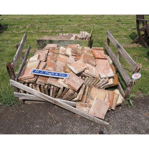 Lot 762       