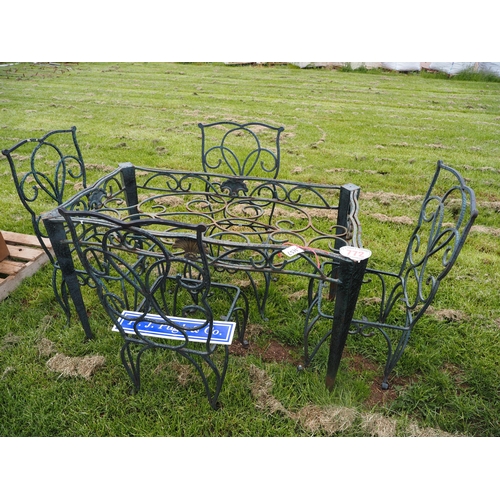 Lot 772       