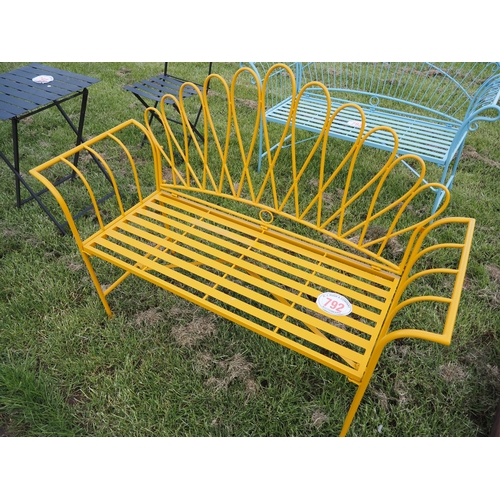 Lot 792       