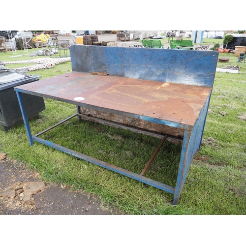 Lot 799       