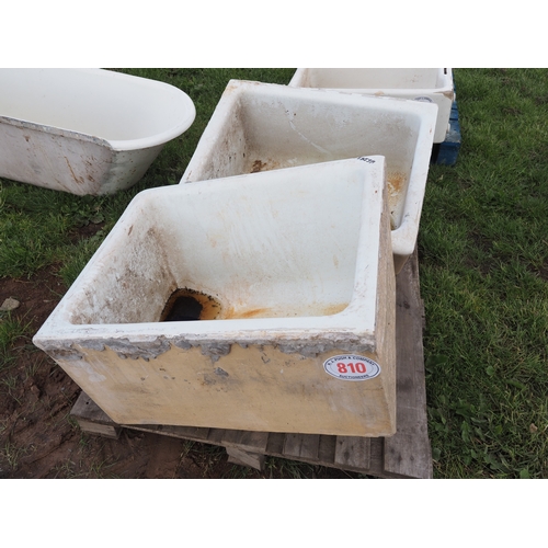 Lot 810       