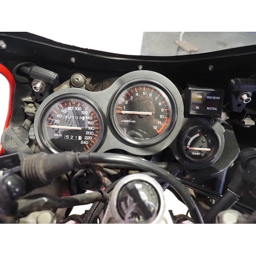 843 - Yamaha RD500LC motorcycle. 1985. 500cc
Frame No. 1GE-002914
Engine No. 1GE-002914
Runs and rides. Th... 