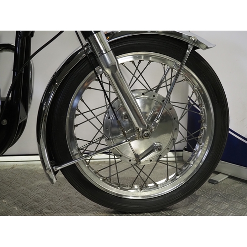 846 - Norton 650SS motorcycle. 1962. 650cc
Frame No. 18/103838
Engine No. 18/103838
Part of a private coll... 