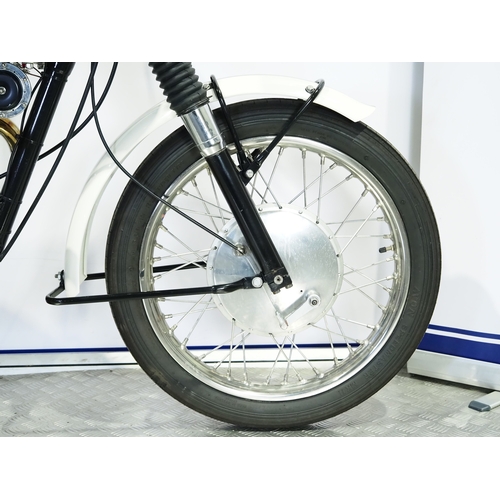 823 - Triumph Bonneville T120 motorcycle. 1967. 650cc
Frame No. DU54500
Engine No. T120 DU54500
Runs and r... 