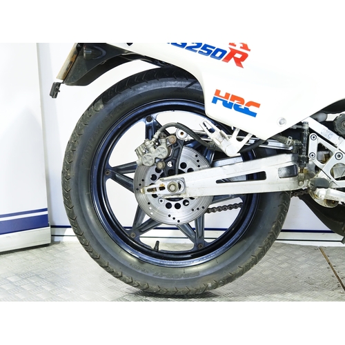 826 - Honda NS250R motorcycle. 1984. 249cc
Frame No. MC11101348
Engine No. MC11E111536
Runs and rides, las... 