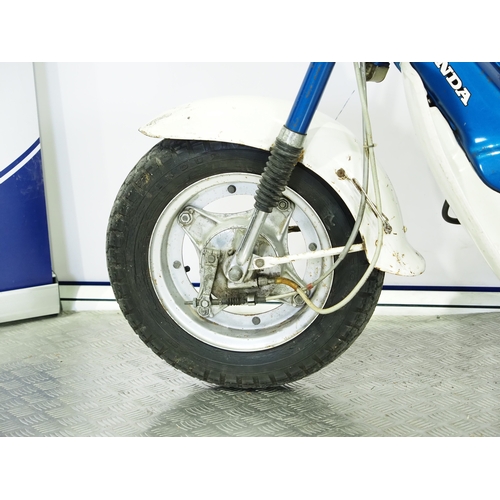 830 - Honda Chaly CL70 moped. 1975. 72cc
Frame No. CF70-2009317
Engine No. CF70E-209252
Runs and rides, la... 