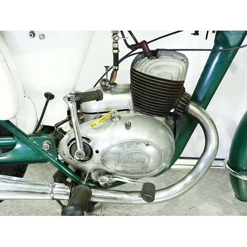832 - Francis Barnett Cruiser twin motorcycle. 1962. 249cc
Frame No. DH18068W
Engine No. A29D-12218
Runs a... 