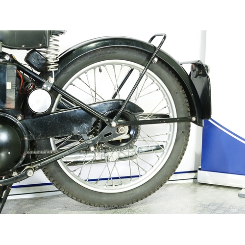 833 - BSA C10 motorcycle. 1947. 250cc
Frame No. XC10T6383
Engine No. BC10392
Runs and rides. Part of a pri... 