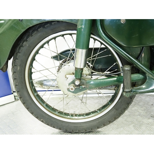 834 - Francis Barnett Falcon 81 motorcycle. 1958. 197cc
Frame No. ZN84832
Engine No. 66281147
Runs and rid... 