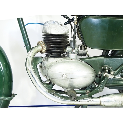 834 - Francis Barnett Falcon 81 motorcycle. 1958. 197cc
Frame No. ZN84832
Engine No. 66281147
Runs and rid... 