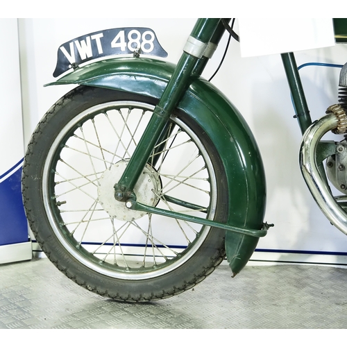 834 - Francis Barnett Falcon 81 motorcycle. 1958. 197cc
Frame No. ZN84832
Engine No. 66281147
Runs and rid... 