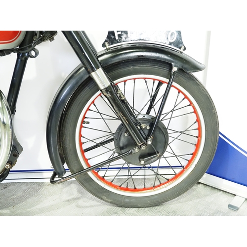 835 - Ariel 350NG motorcycle. 1950. 350cc
Frame No. WA179
Engine No. RA159
Runs and rides. Part of a priva... 