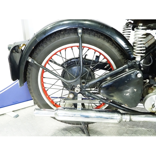 835 - Ariel 350NG motorcycle. 1950. 350cc
Frame No. WA179
Engine No. RA159
Runs and rides. Part of a priva... 