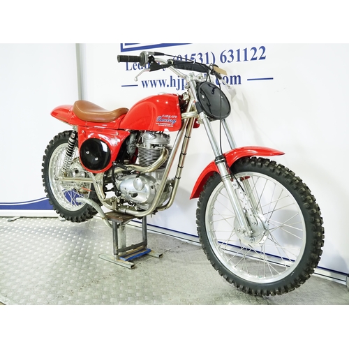 841 - BSA Metisse Victor motorcycle. 500cc
Frame No. MRD95024
Engine No. FBS392
Engine turns over with com... 