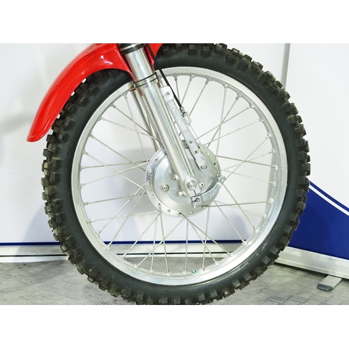 841 - BSA Metisse Victor motorcycle. 500cc
Frame No. MRD95024
Engine No. FBS392
Engine turns over with com... 
