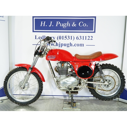 841 - BSA Metisse Victor motorcycle. 500cc
Frame No. MRD95024
Engine No. FBS392
Engine turns over with com... 