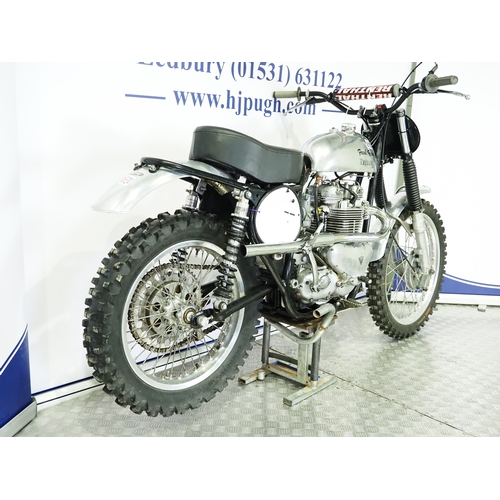 842 - Triumph 