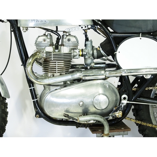 842 - Triumph 