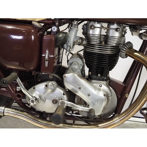 855A - Ariel Red Hunter motorcycle. 1958. 500cc
Frame No. APR9754
Engine No. LC897
Runs and rides. Older re... 