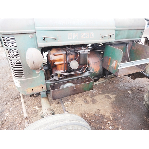 120 - Bolinder-Munktell 230 tractor. Diesel. Runs and drive. Engine block has been repaired. S/n 33815-350... 