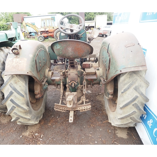 120 - Bolinder-Munktell 230 tractor. Diesel. Runs and drive. Engine block has been repaired. S/n 33815-350... 