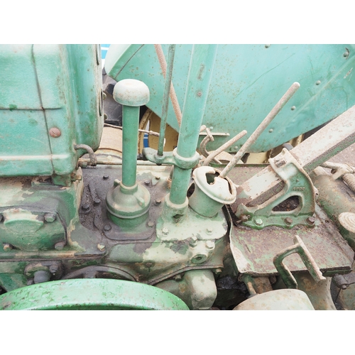110 - John Deere B tractor. Petrol paraffin. Runs and drives. Fitted with hydraulic top cover, PTO and goo... 