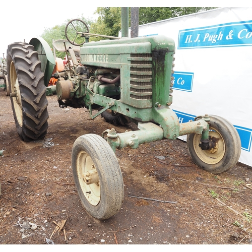 110 - John Deere B tractor. Petrol paraffin. Runs and drives. Fitted with hydraulic top cover, PTO and goo... 