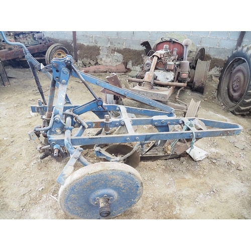 81 - Ransomes 3 furrow plough