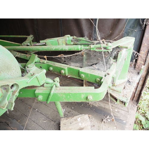 83 - John Deere 5 furrow conventional plough