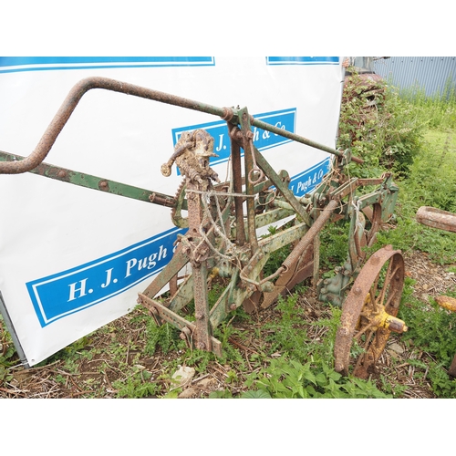 Lot 71        