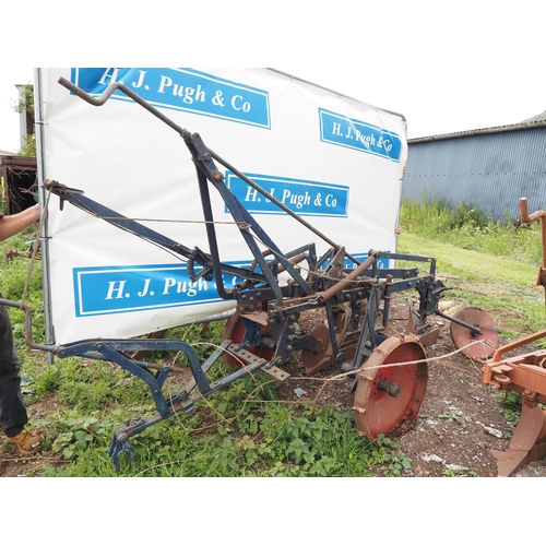 Lot 75        