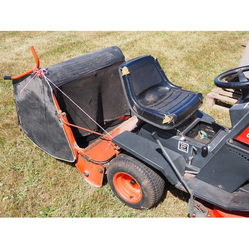35 - Westwood ride on mower. Runs and drives. Key in office