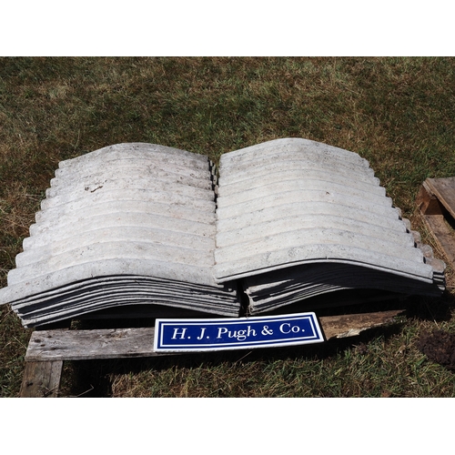 22 - Fibre cement roofing ridges