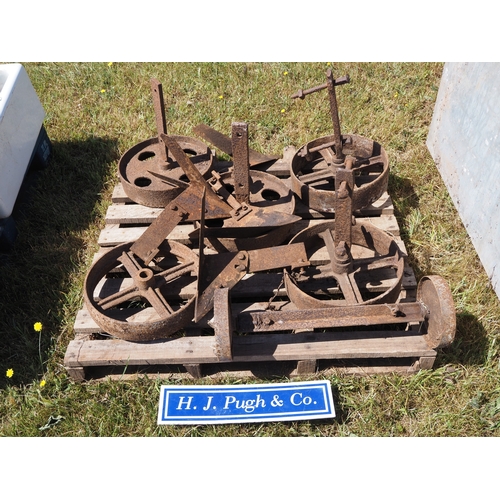 Lot 6         