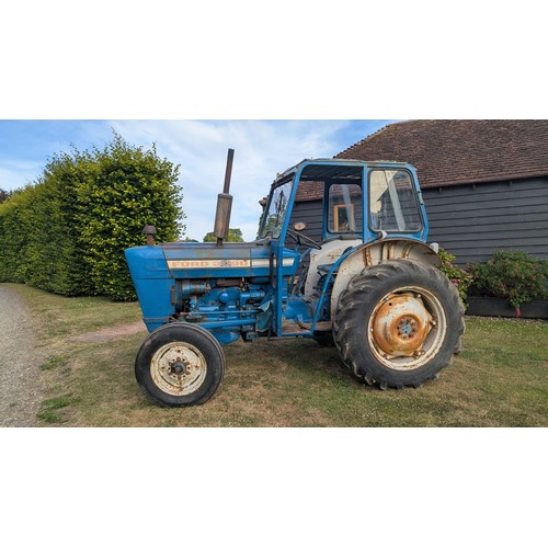 2000 - Ford 3000 tractor. Showing 2477 hours. Starts and runs in original condition. C/W doors. Stored for ... 